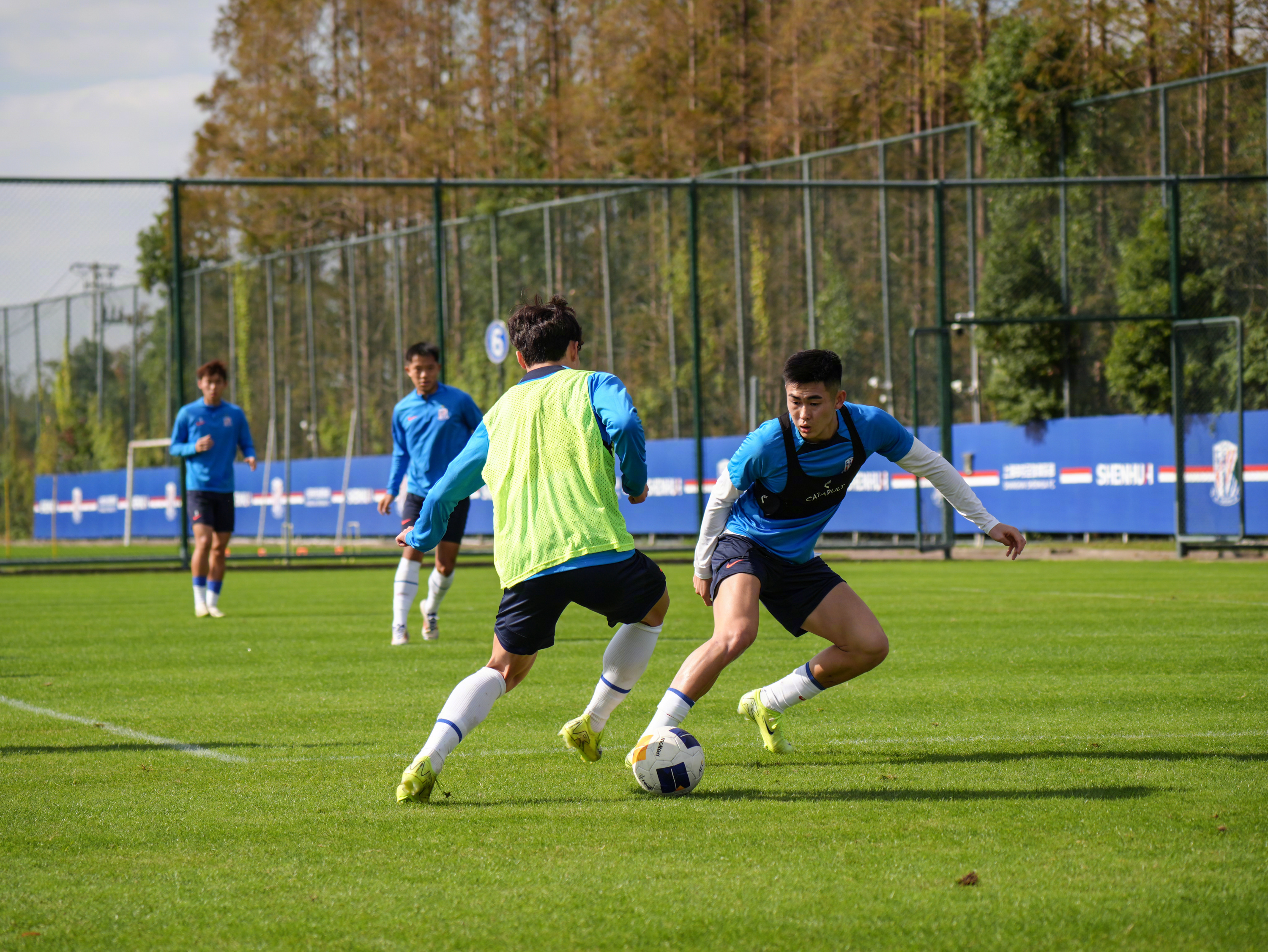 赛地聚焦——意甲今夜热度飙升；圣安东尼奥马刺门线救险；媒体盛赞；更衣室氛围转暖的简单介绍九游体育